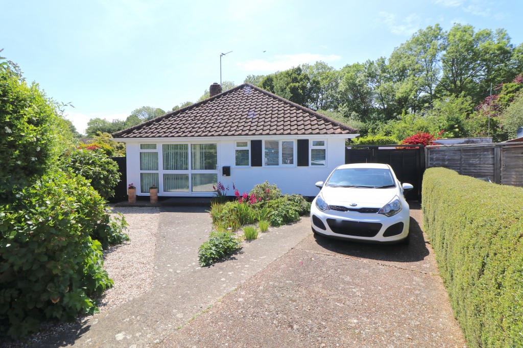 Brookside Avenue, Polegate, 2 bedroom, Bungalow